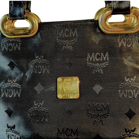 MCM Vintage Visetos Nylon Shoulder Bag - Made In Germany with COA - Picture 3 of 17